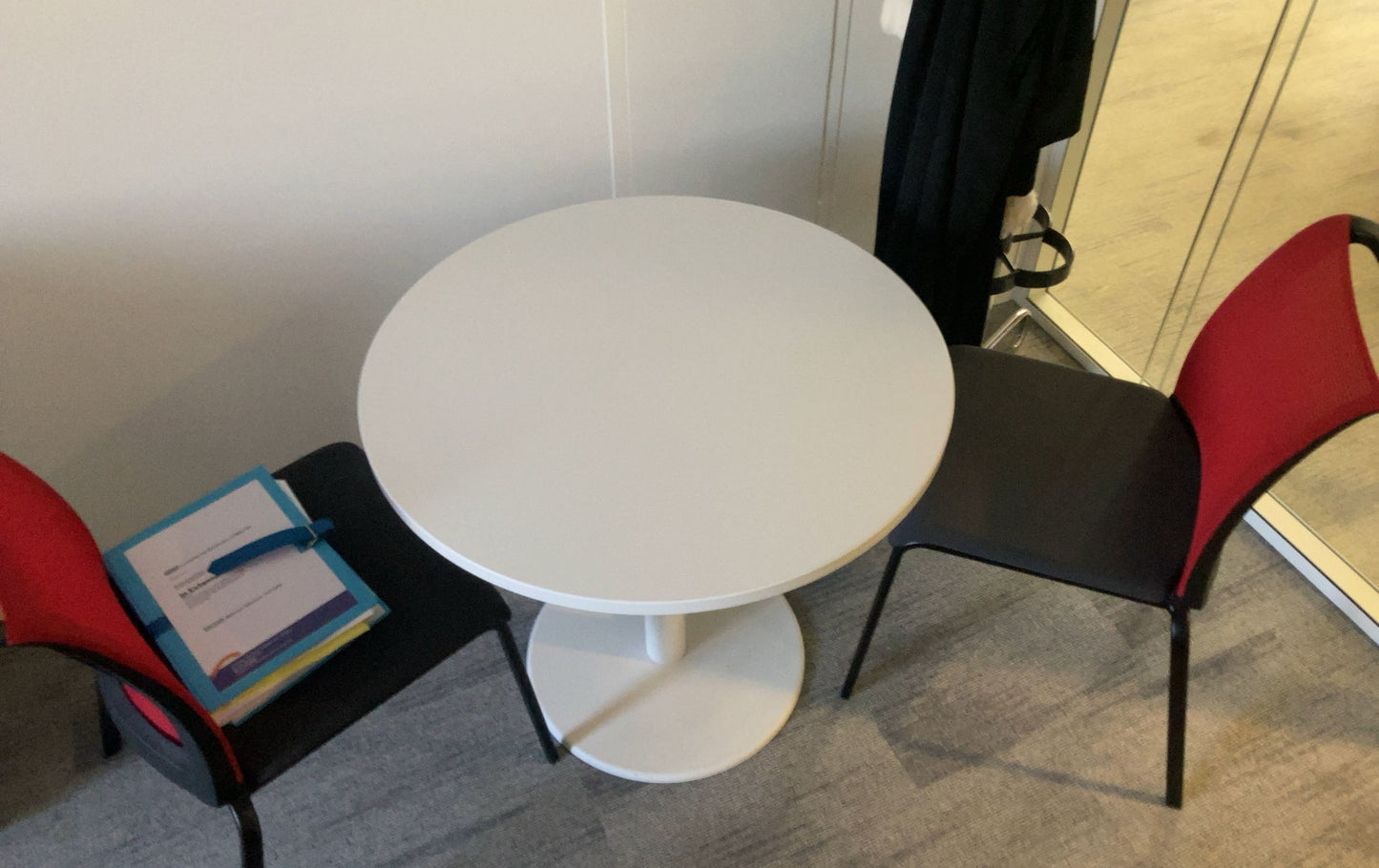 Table Ronde Steelcase