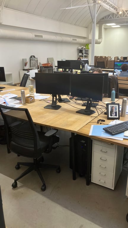 Bureau carré 120-160