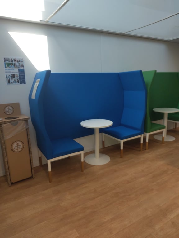 Canapé acoustique 2 places avec strapontin