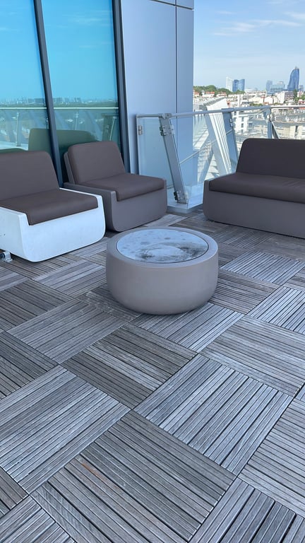 Table d'extérieur ronde en plastique - 71x71x38 cm
