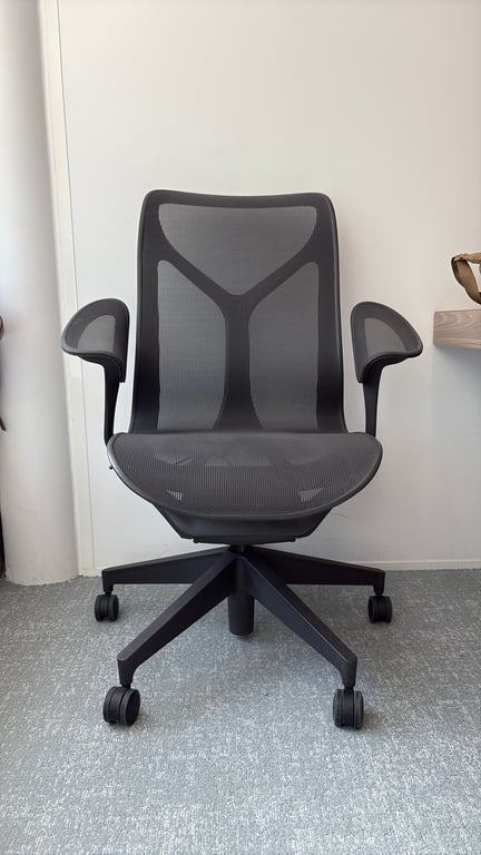 Fauteuil de bureau pivotant avec dossier en résille