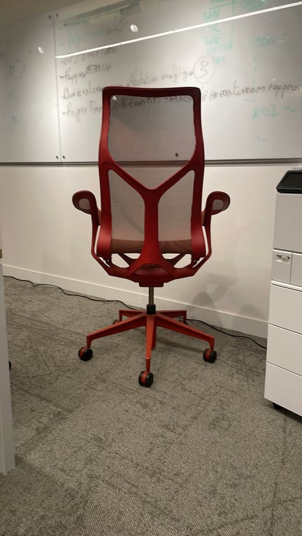 Fauteuil de bureau avec roulettes et dossier en résille