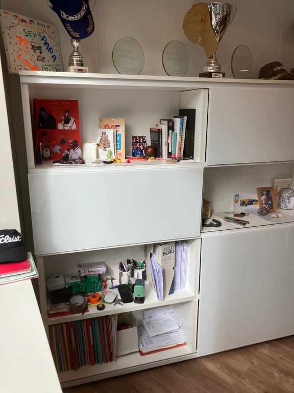 Armoire Haute en Plastique