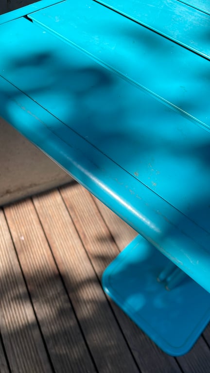 Table haute tonneau