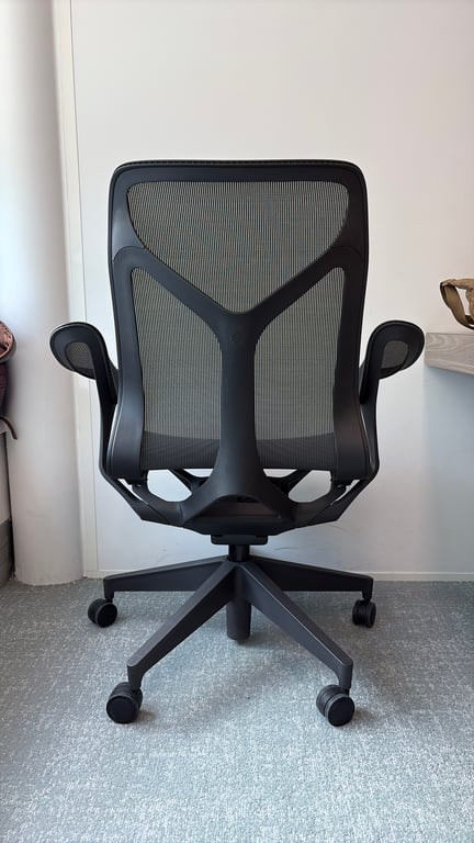 Fauteuil de bureau pivotant avec dossier en résille