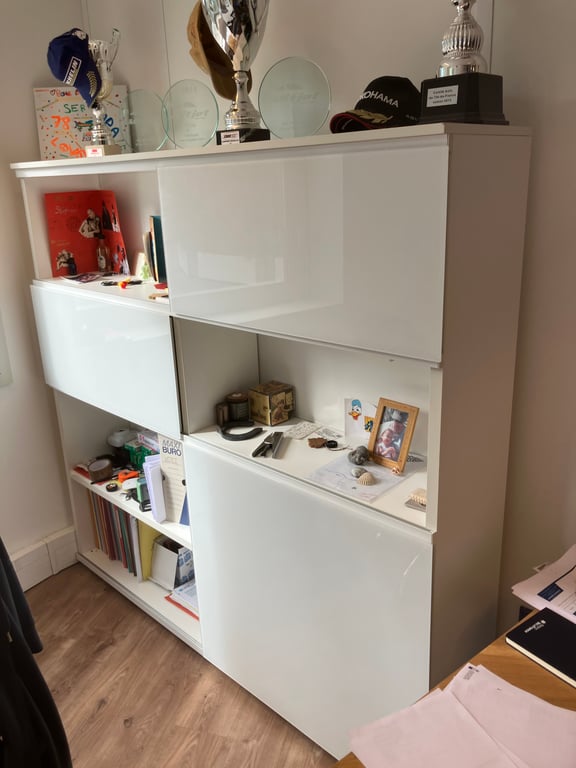 Armoire Haute en Plastique