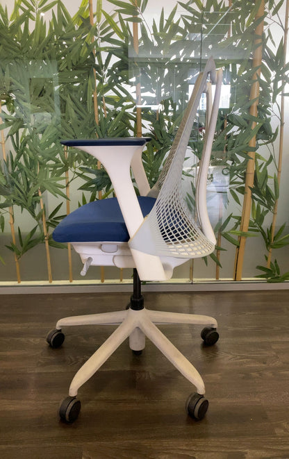 Assise de bureau blanche reconditionnée pas chère