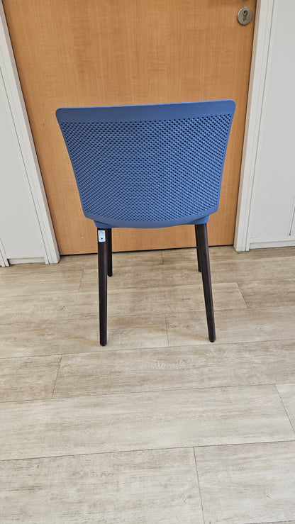 Chaise Forma 5 Glove Bleu et Noir