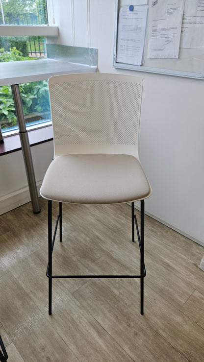Chaise Forma 5 Glove