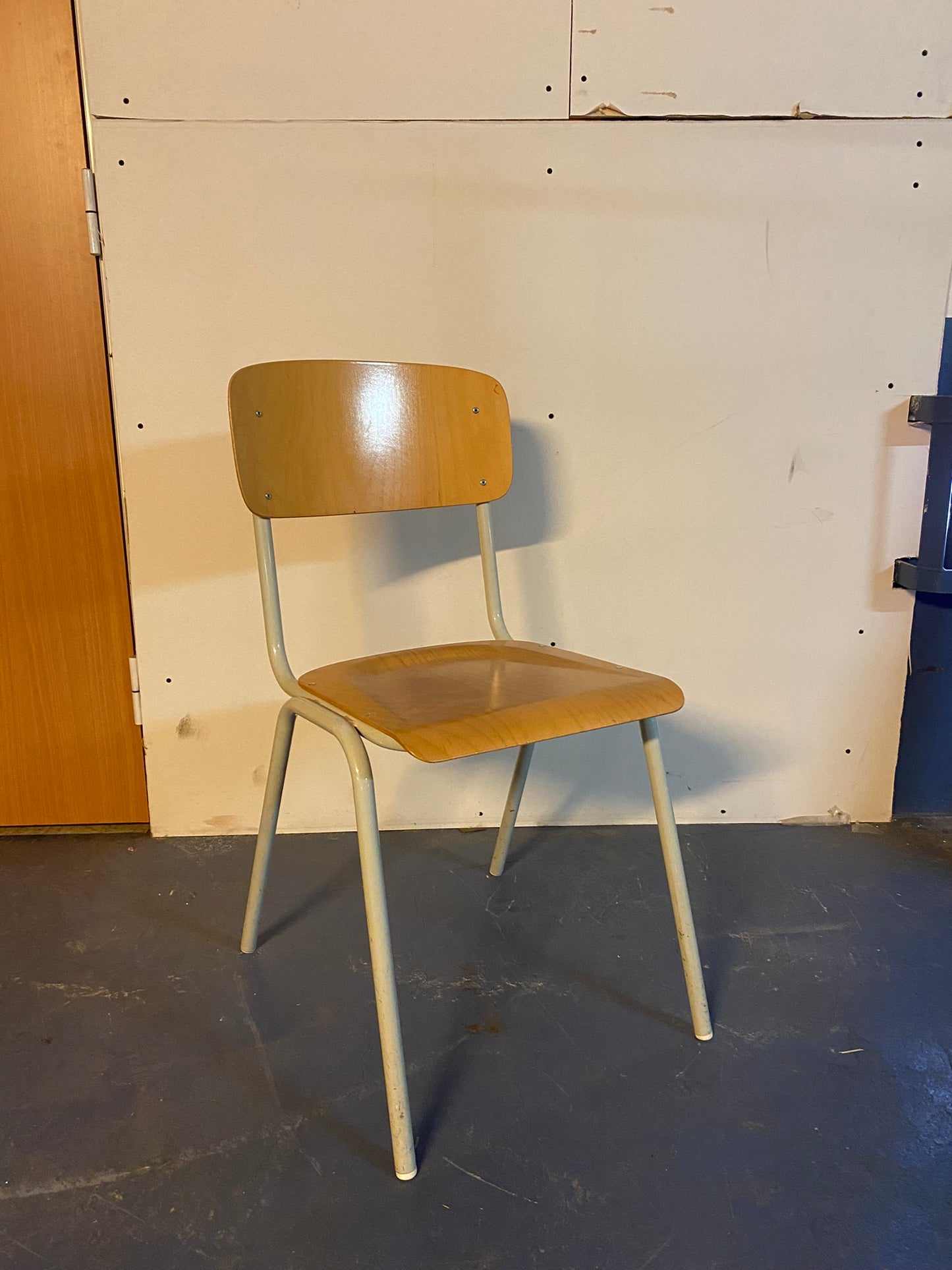 Chaise en Bois et Métal