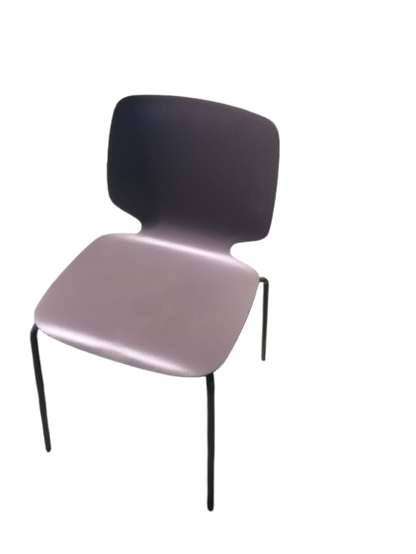 Chaise sans accoudoirs en plastique marron