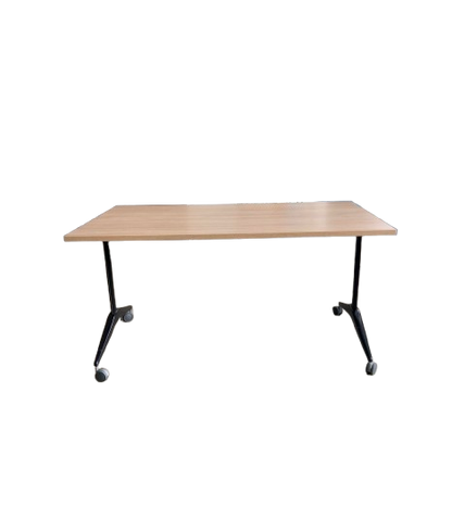 Table à roulettes