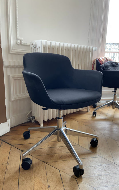 Chaise Narbutas en Tissu Noir