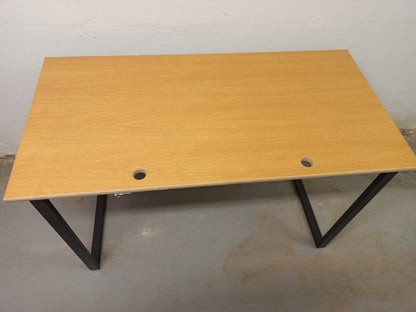 Bureau droit 120x60 chêne doré
