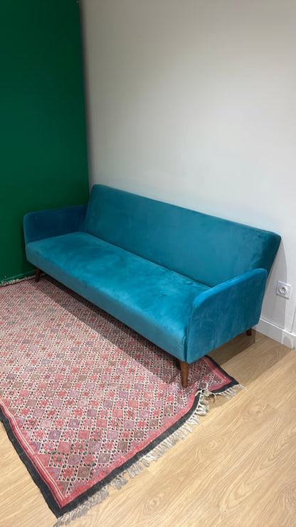 Canapé rectangulaire en velours Boston Blue avec accoudoirs