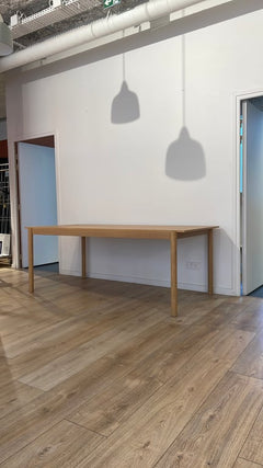 Table de réunion rectangulaire en bois