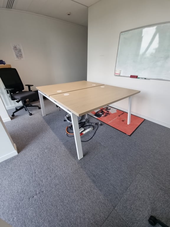 Bureau multiposte deux postes