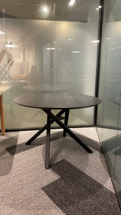 Table de réunion ronde