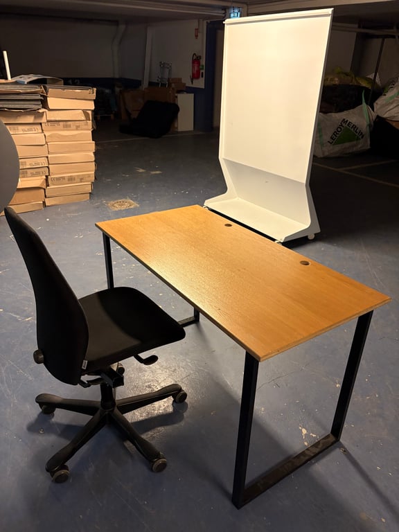 Fauteuil de bureau ergonomique avec roulettes et rotation