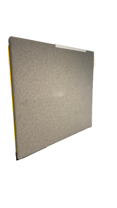 Cloison en tissu gris clair