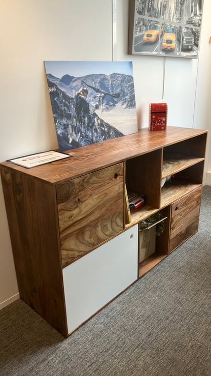 Armoire basse non verrouillable avec portes battantes