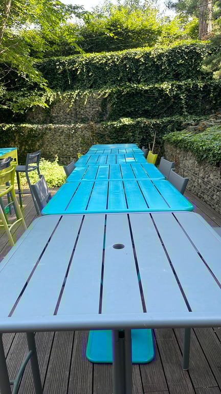 Table haute tonneau
