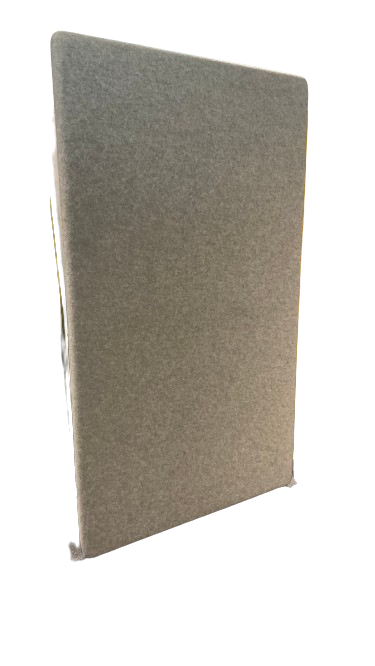 Cloison en tissu gris clair