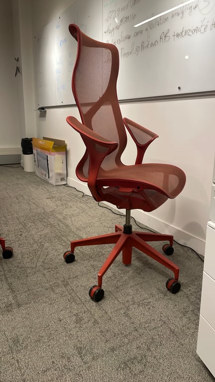 Fauteuil de bureau avec roulettes et dossier en résille