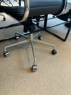 Fauteuil de bureau en simili cuir