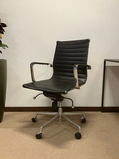 Fauteuil de bureau en simili cuir