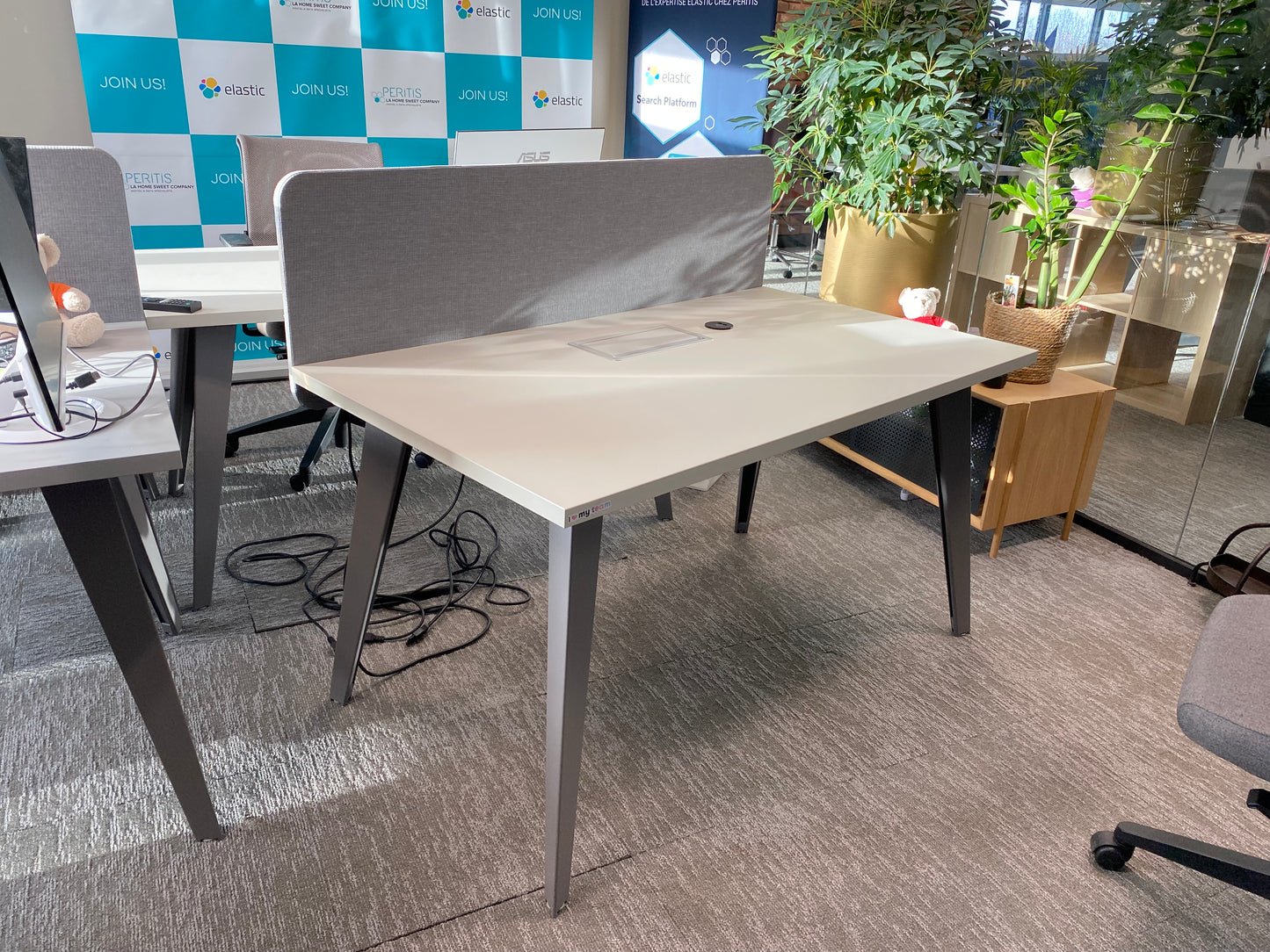 Bureau Droit 140x80x- Blanc
